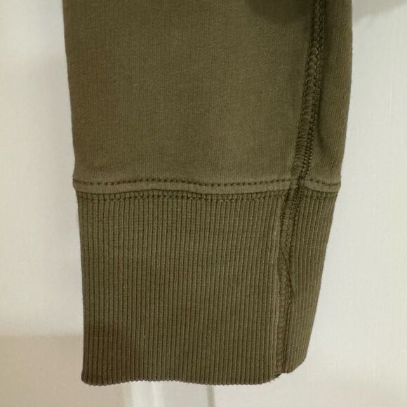 BDG 1970 by Urban Outfitters Zip-Up Raw Hem Sweatshirt in Olive Green Size L - Picture 11 of 11